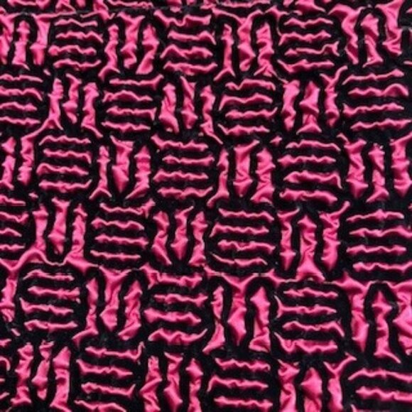 Red and Black Cinch Tote Bag ( New, Vintage ) - Picture 5 of 7